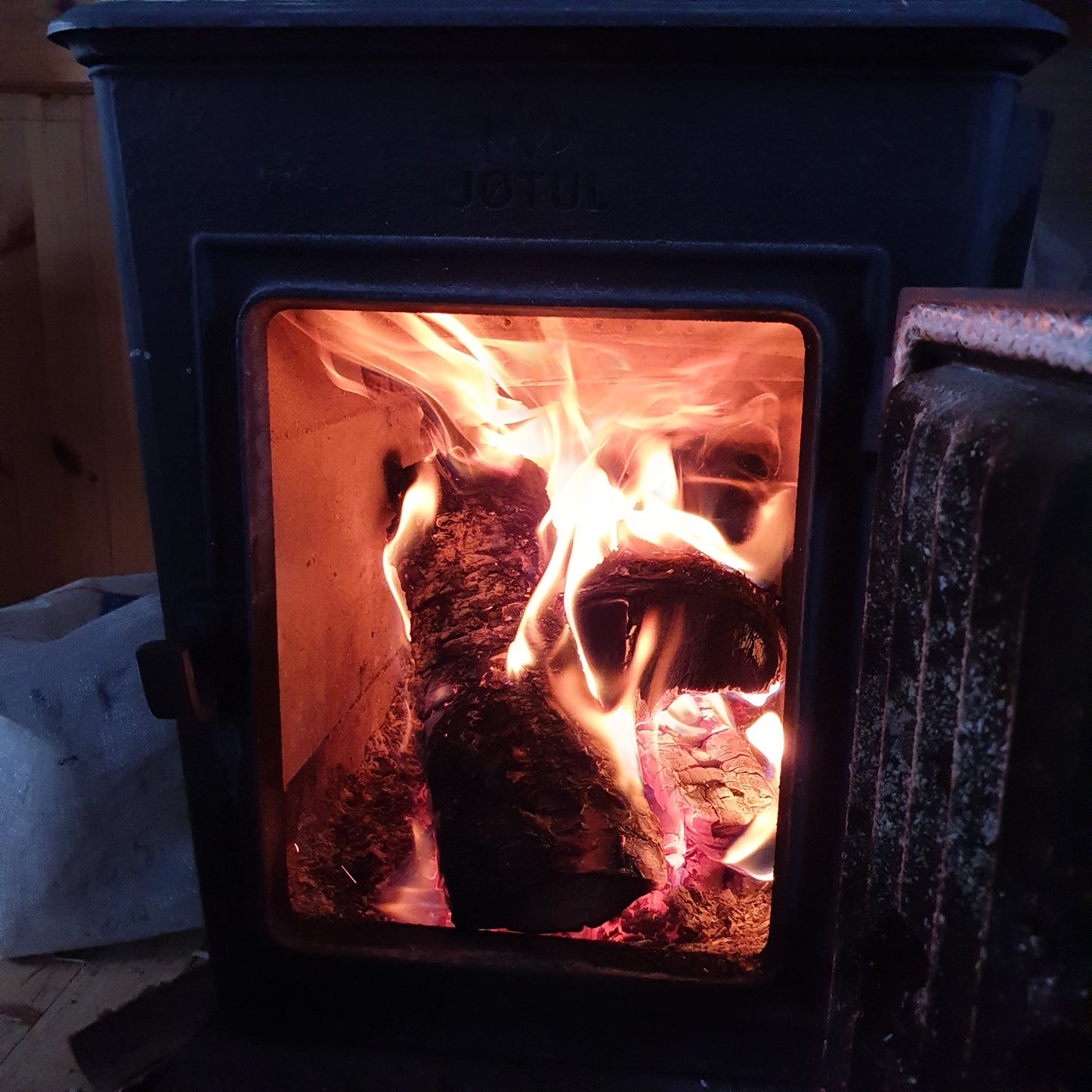 Mountain Cabin Stay and Remote Snow-shoe Hike